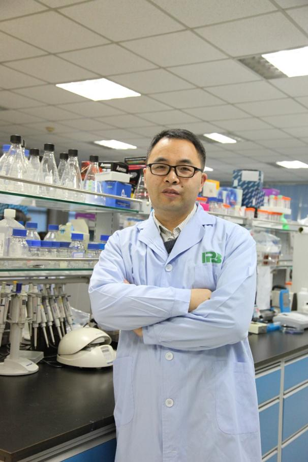 09-病原生物學研究所錢朝暉.png