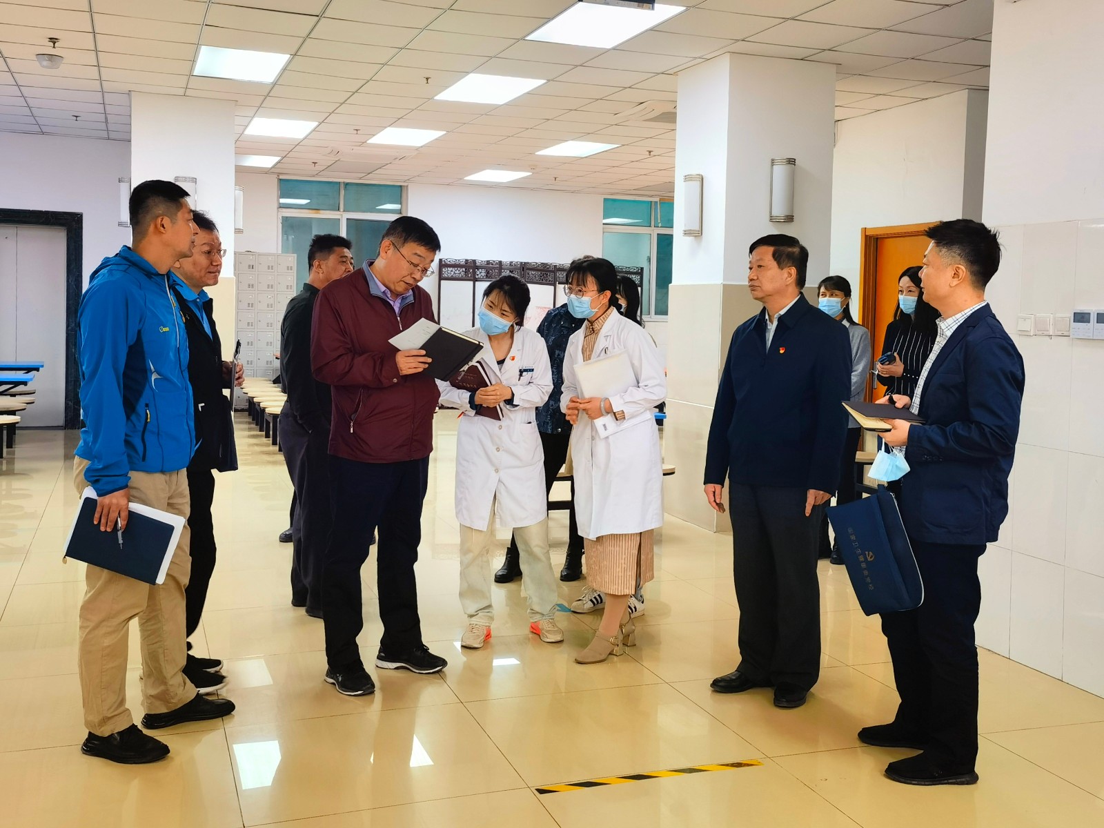 李青副院校長一行到護理學院檢查消防和安全生產工作4.jpg