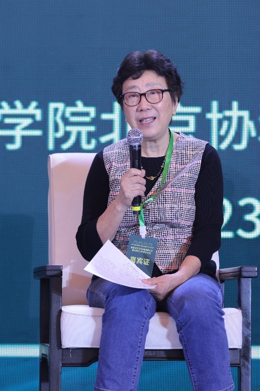 陳蓉君.jpg