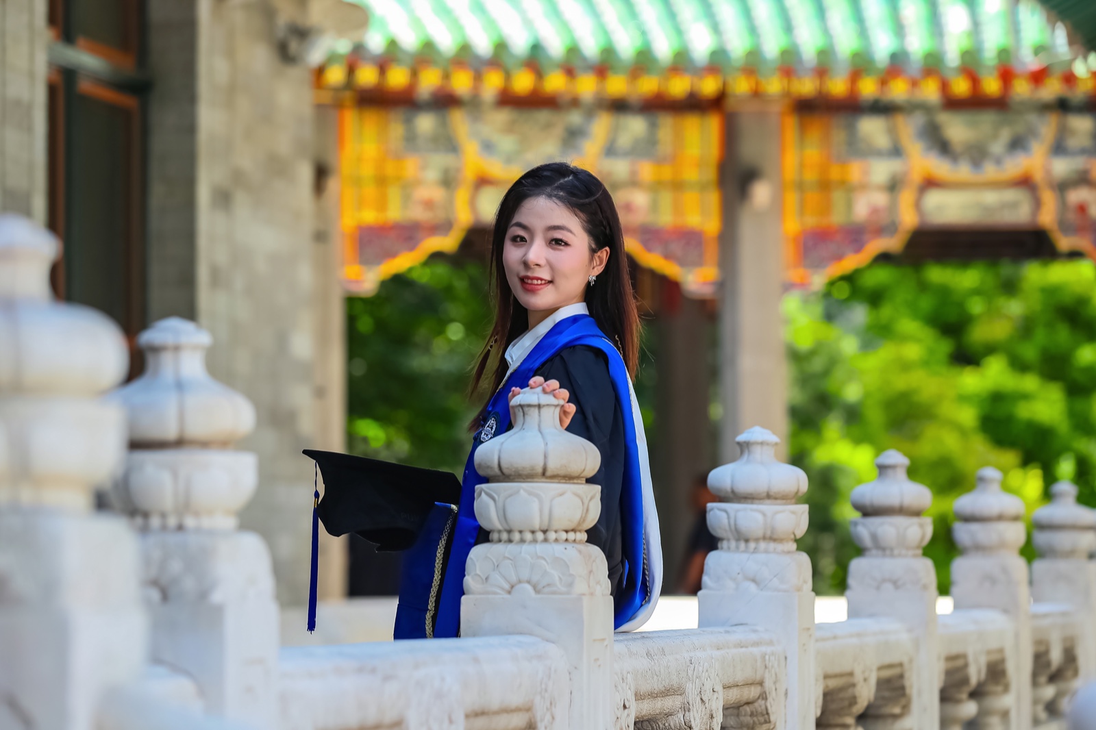 欄桿藍.JPG
