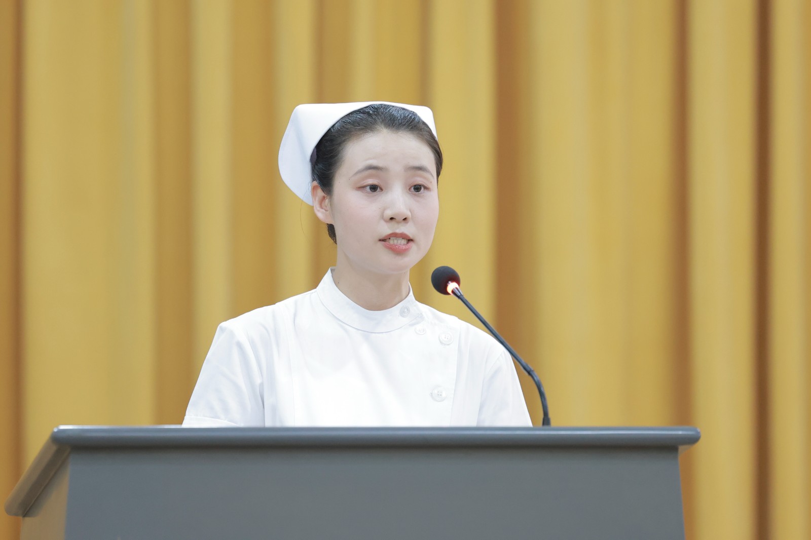 學生發言.jpg
