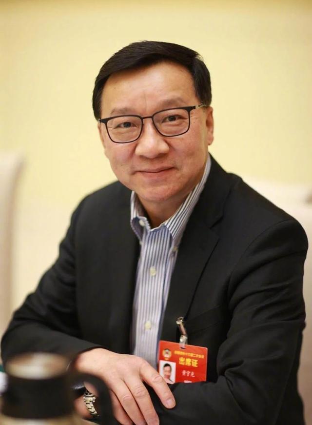 黃宇光委員32022.jpeg