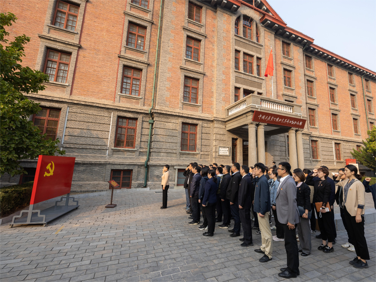 圖2.jpg