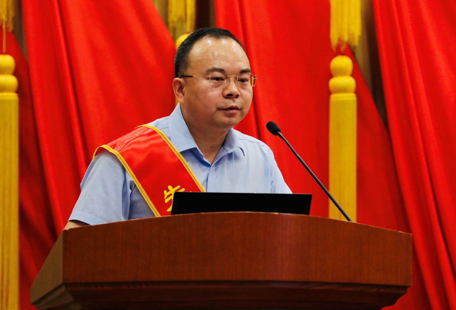 鄭建華.jpg
