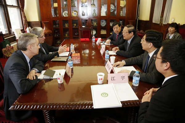 協和公衛學院與哈佛公衛學院簽署合作備忘錄1