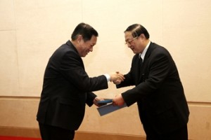 院校召開(kāi)2015年黨風(fēng)廉政建設(shè)工作會(huì)6